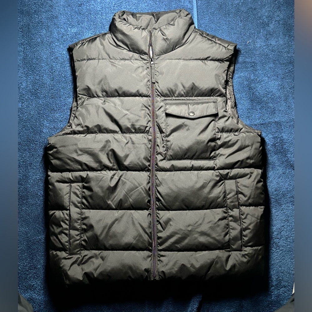 Old Navy Puffer Vest